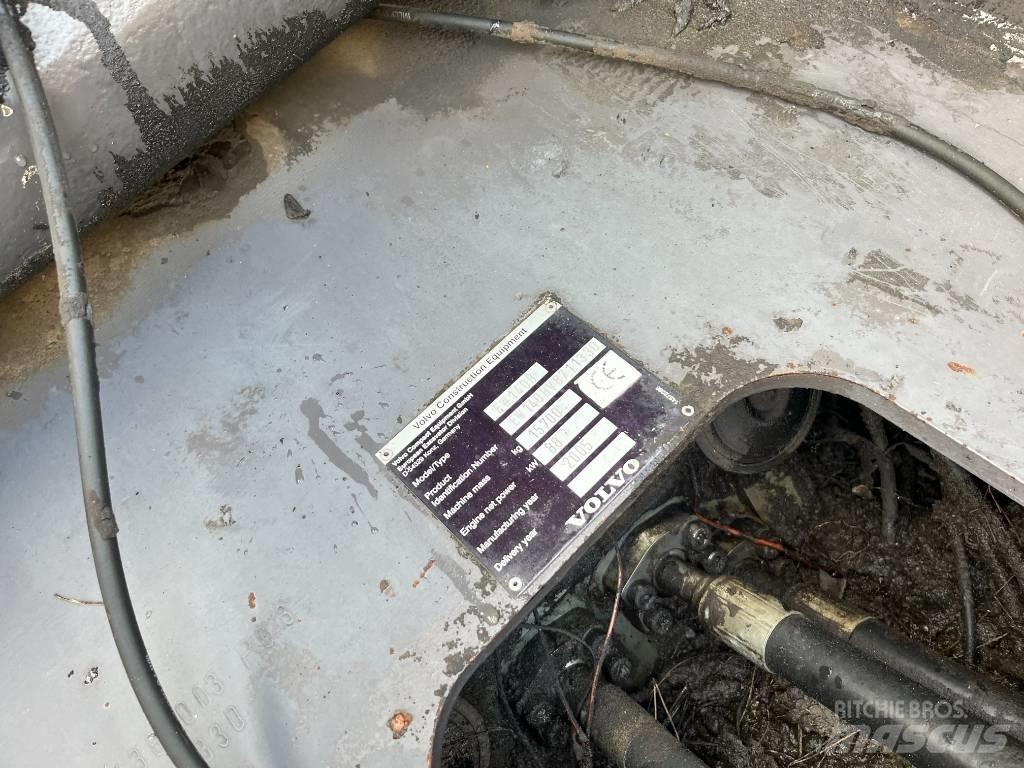 Volvo EW 140 B Bageri na kotačima