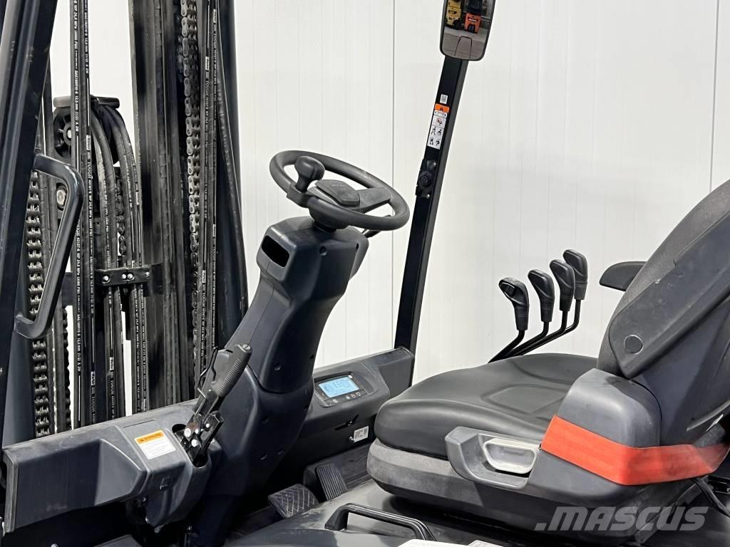 Doosan B50XC-7 Električni viličari