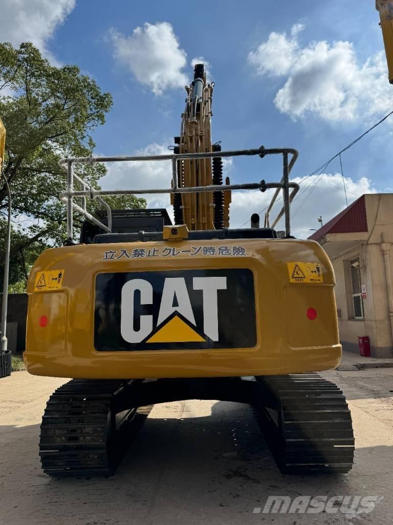 CAT CAT320D Midi bageri 7t – 12t