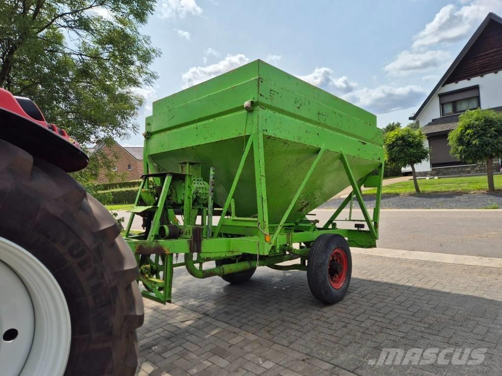  Blaaswagen Graan Lijevci