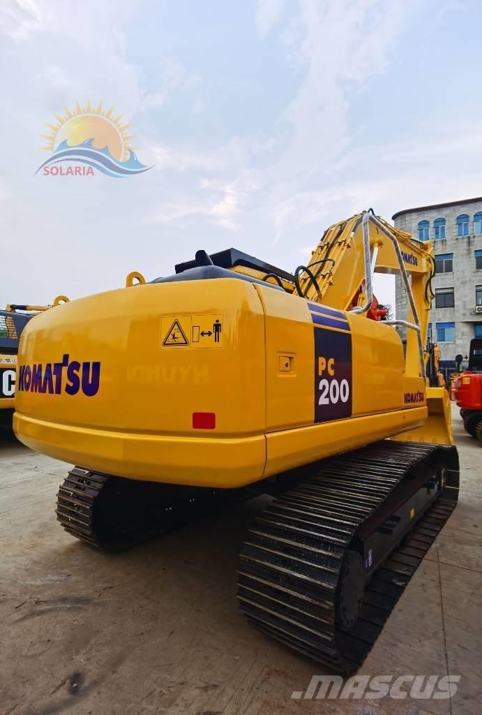 Komatsu PC 200-7 Bageri gusjeničari