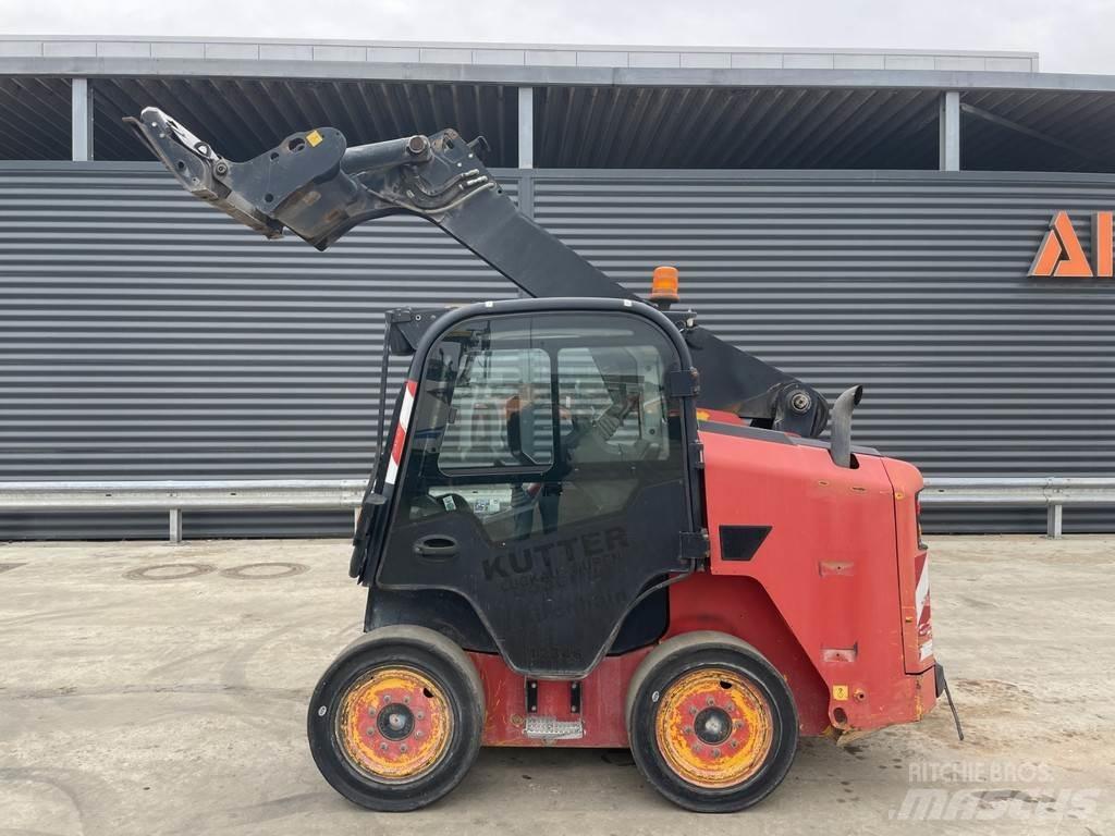JCB R260 Skideri