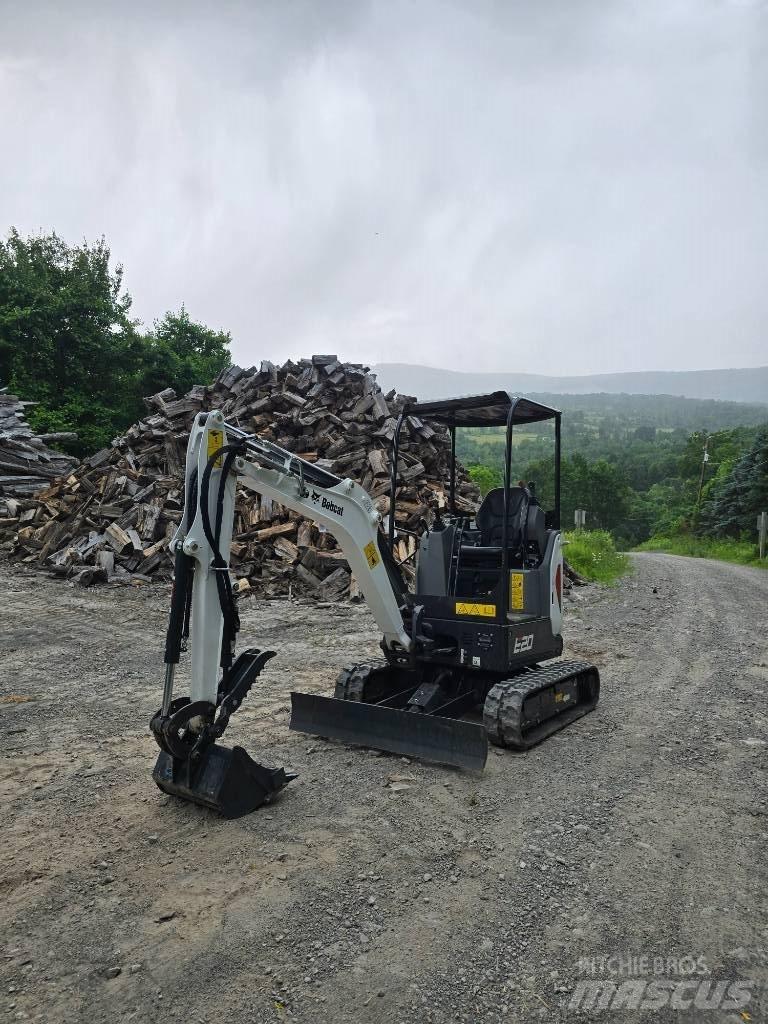 Bobcat E 20 Mini bageri <7t
