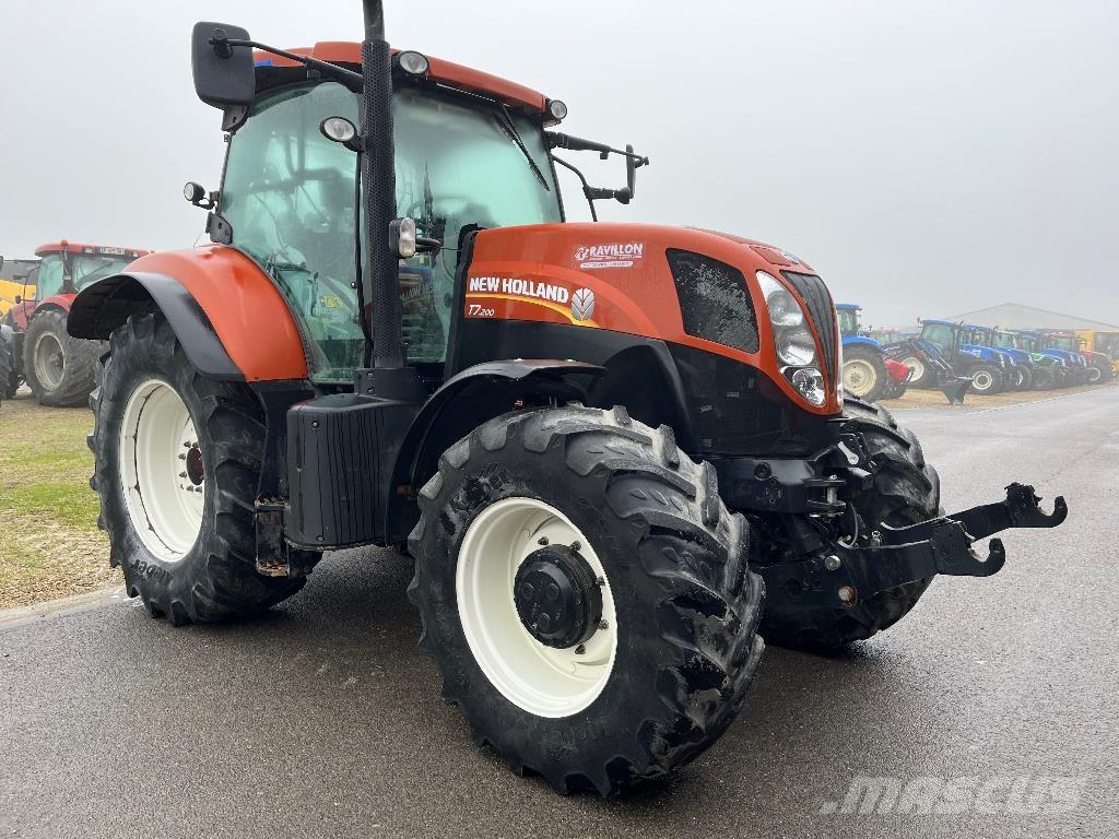 New Holland T7.200 Traktori