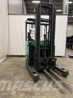 Mitsubishi RB16N3 Viličari sa pomičnim stupom