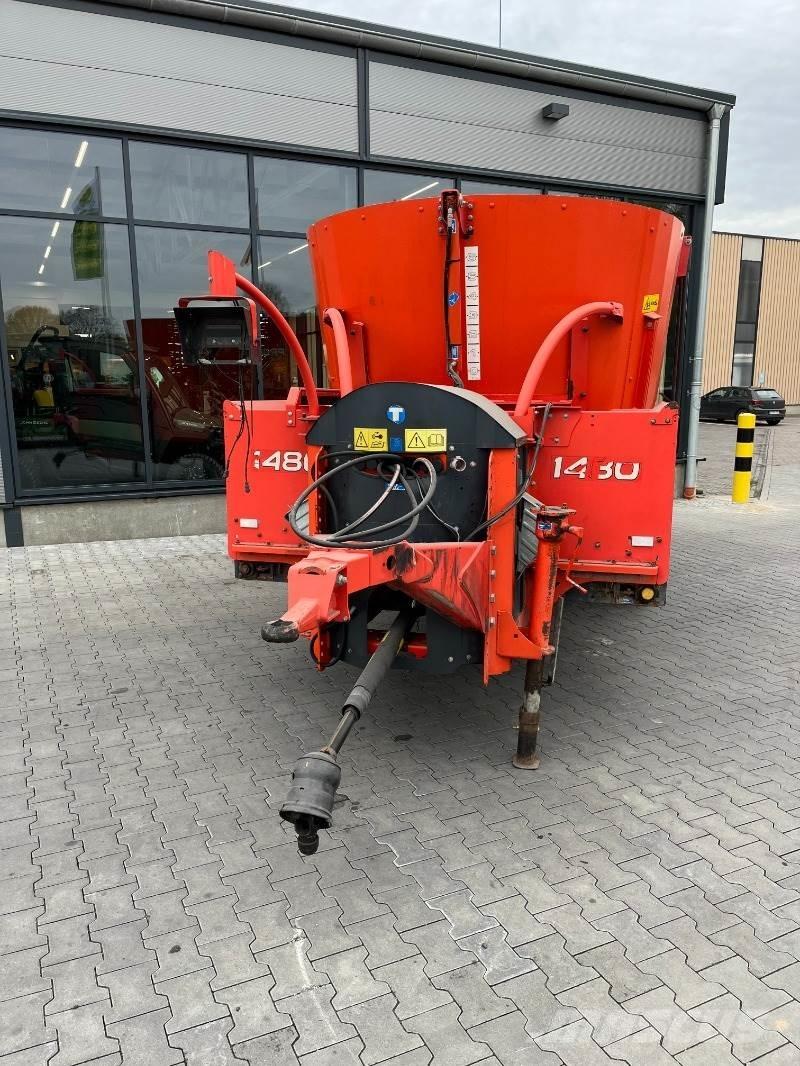 Kuhn Profile 1480 Mikser hranilice