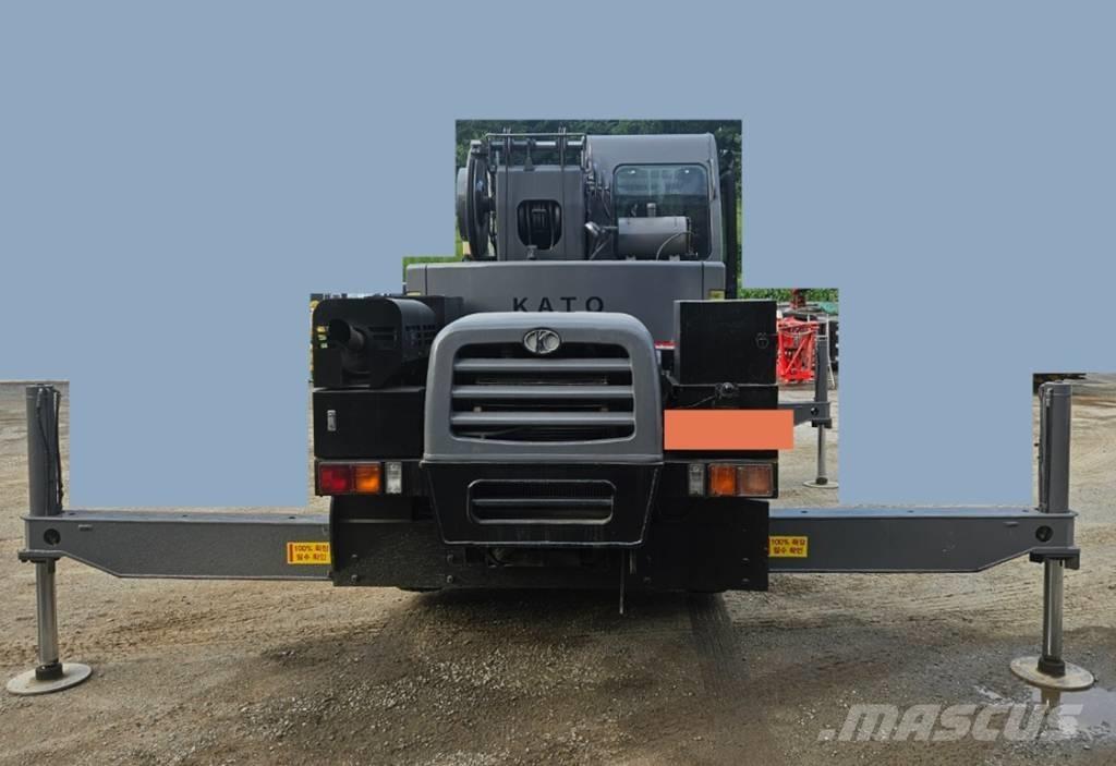 Kato KRM-13H-2 Rabljene dizalice za težak teren