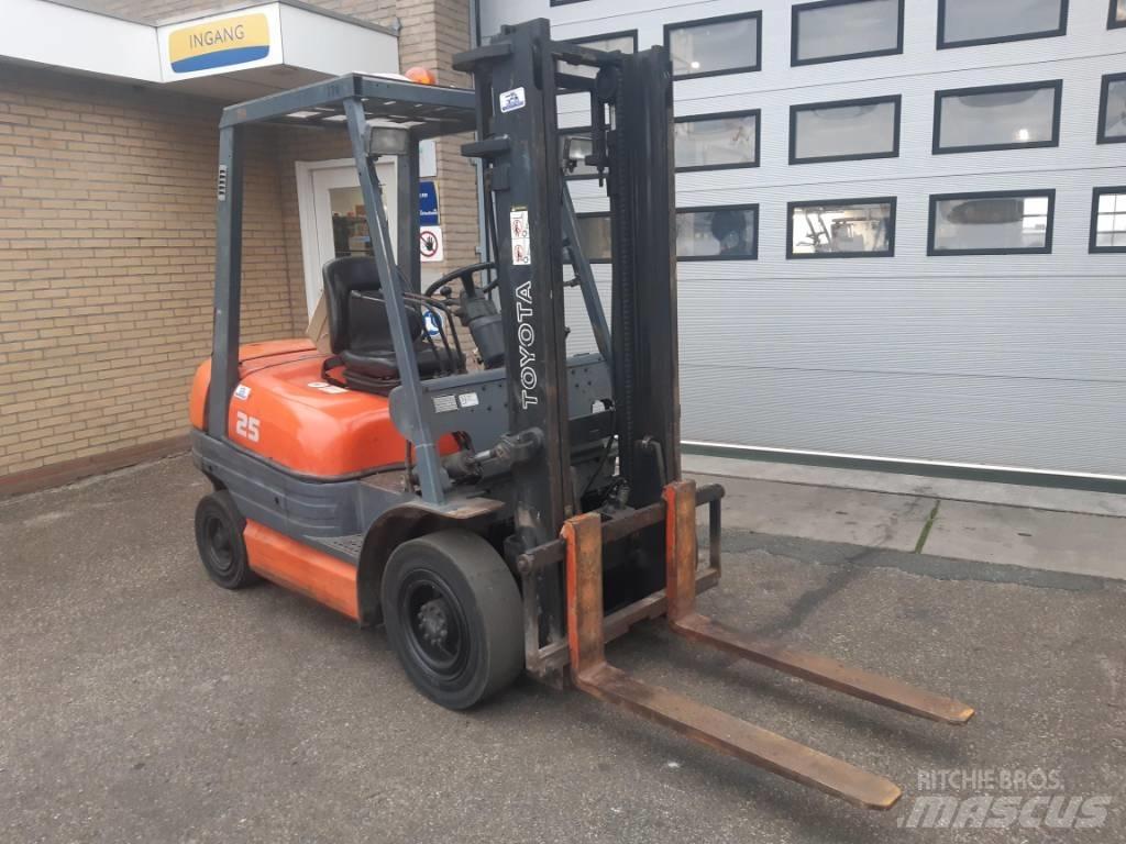 Toyota 6 FDF 25 Dizelski viličari