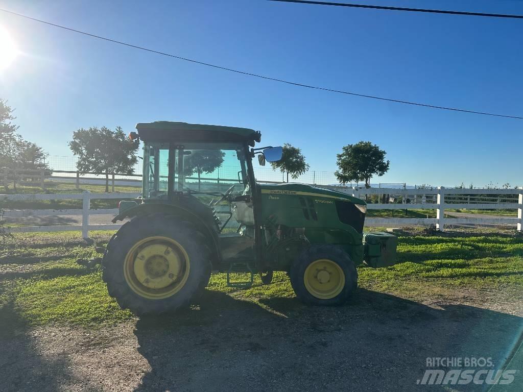John Deere 5090 GN Traktori
