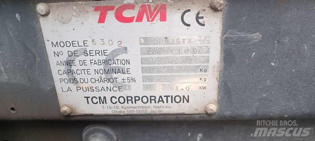 TCM FD25T3 Dizelski viličari