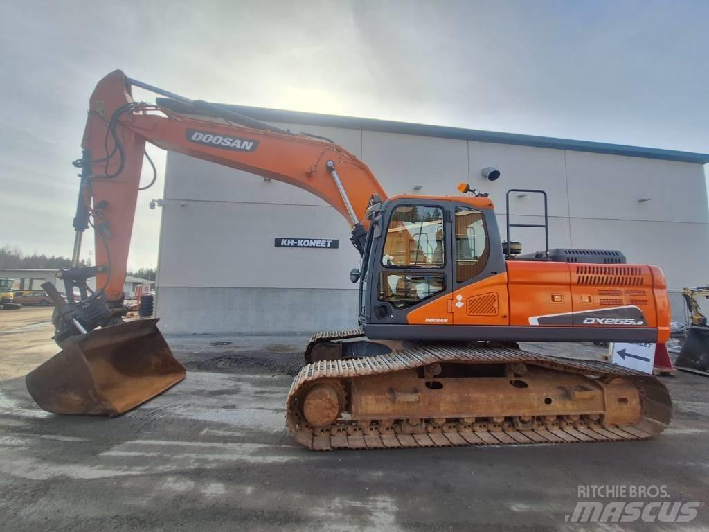 Doosan DX 255 LC-5 Bageri gusjeničari