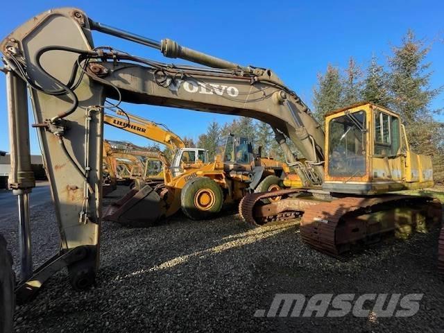Volvo EC340 Bageri gusjeničari