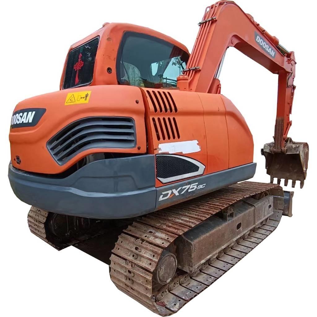 Doosan DX 75-9 C Bageri gusjeničari