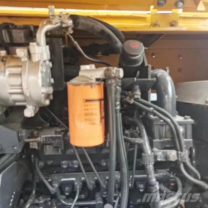 Komatsu PC 60 Bageri gusjeničari