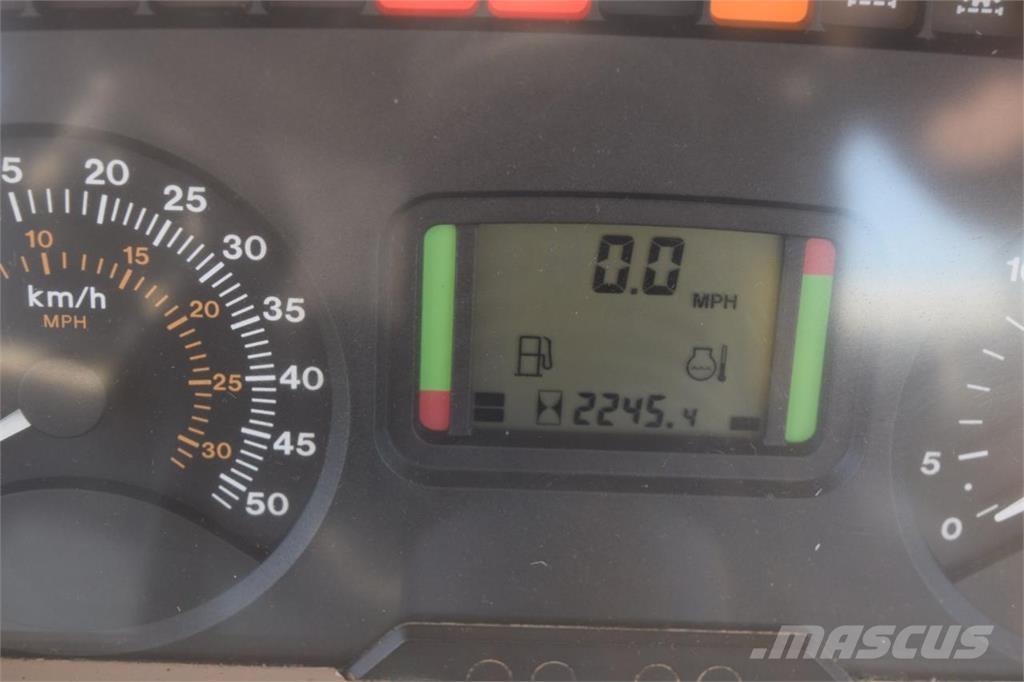 John Deere 6220 Traktori