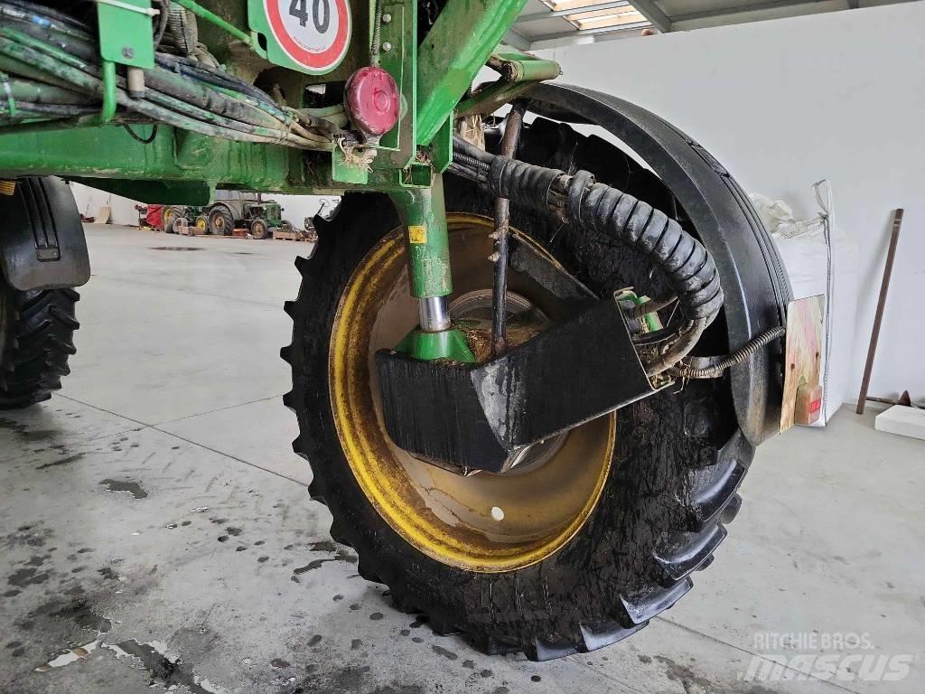 John Deere 4730 Samohodne prskalice