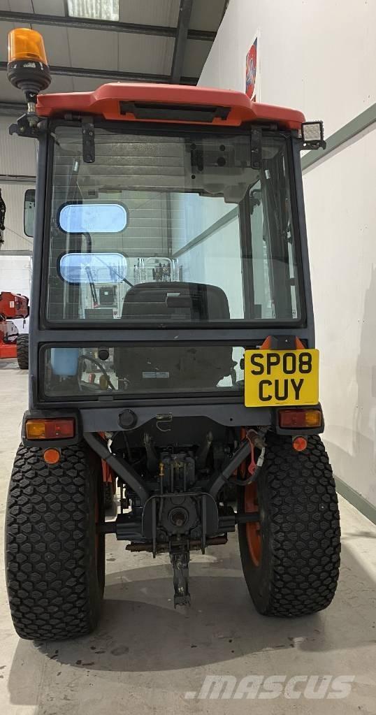 Kubota B2530 Kompaktni (mali) traktori