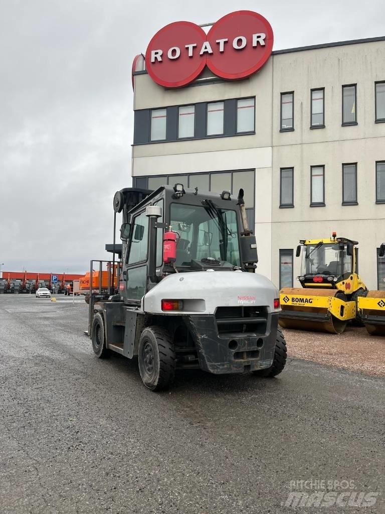 Nissan L1 F6 F70 Y Dizelski viličari