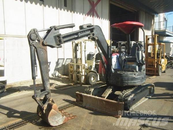 Komatsu PC30UU-3 Mini bageri <7t