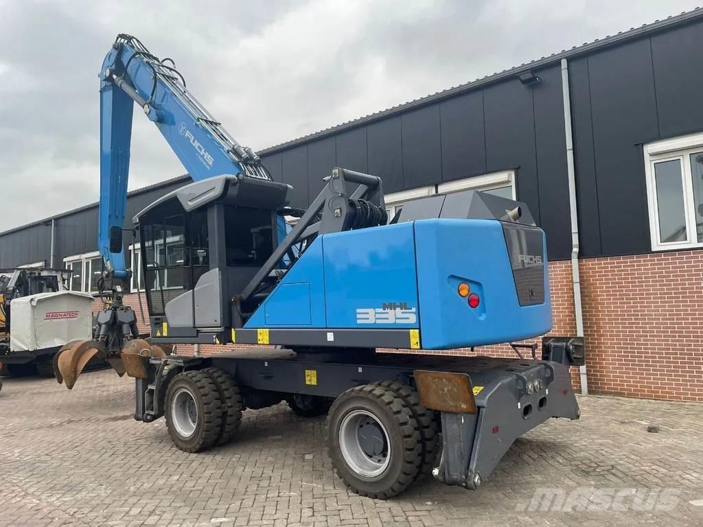 Fuchs MHL335 Bageri za manipuliranje materijalom / otpadom