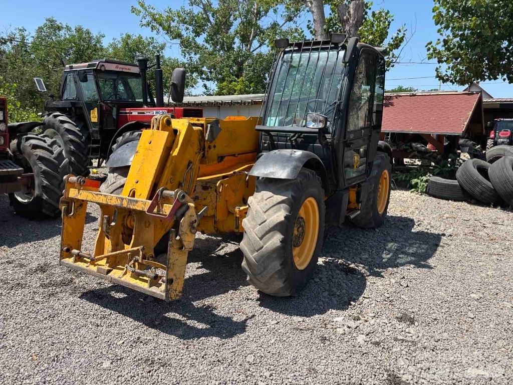 JCB 530-70 Teleskopski viličari