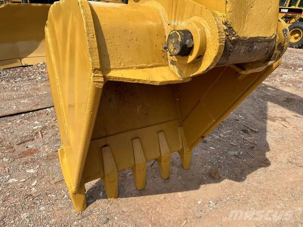 CAT 320 B Bageri gusjeničari