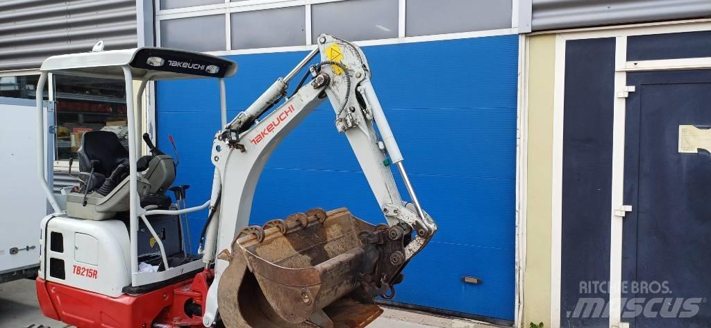 Takeuchi TB 215 R Mini bageri <7t