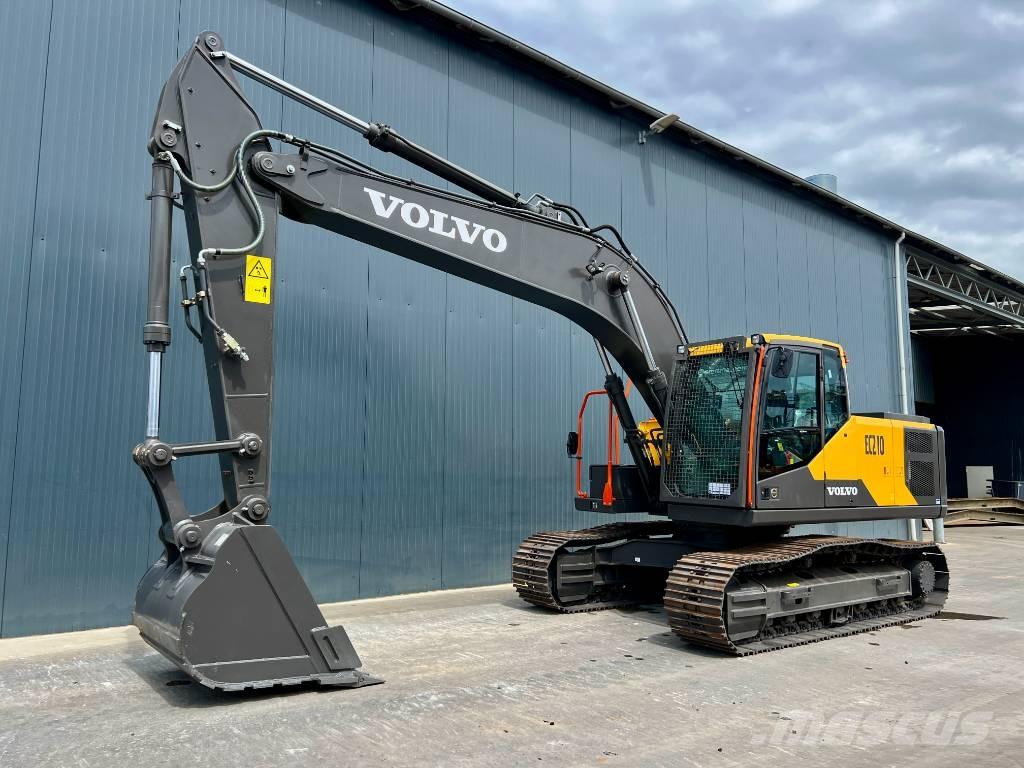 Volvo EC210 Bageri gusjeničari