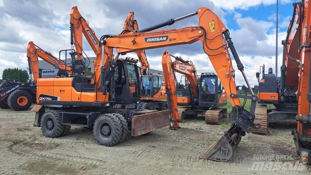 Doosan DX 170 W Bageri na kotačima