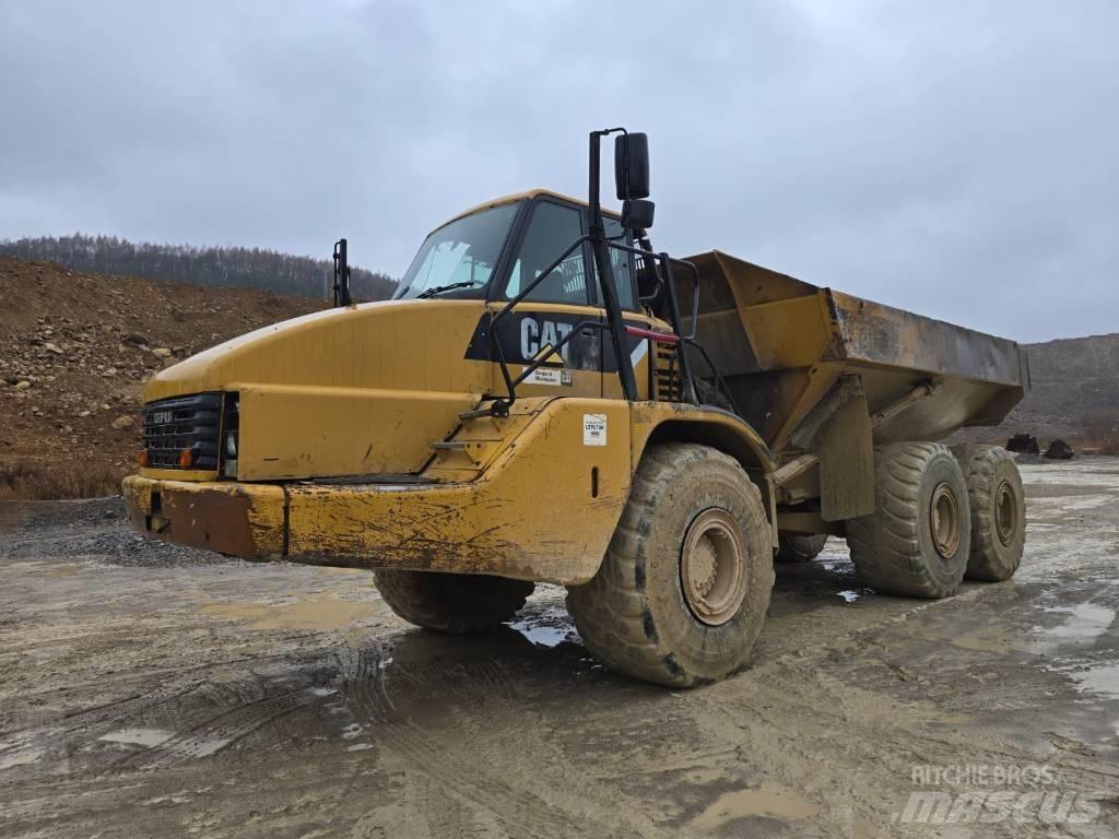 CAT 740 Zglobni demperi