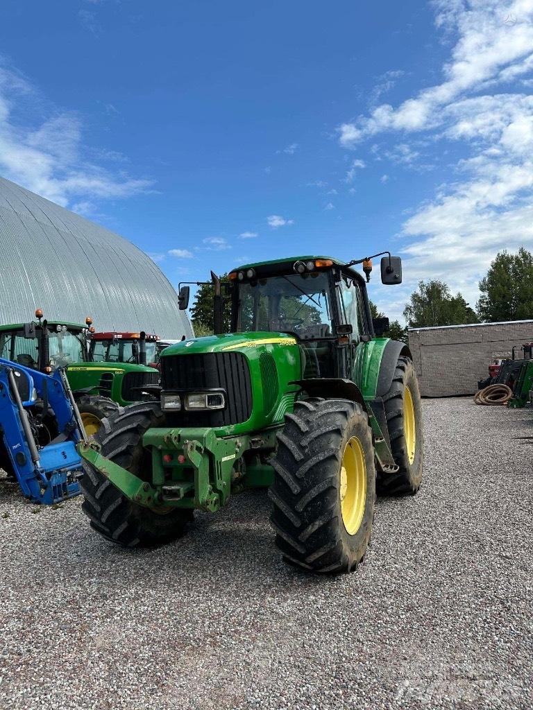 John Deere 6820 AP Traktori