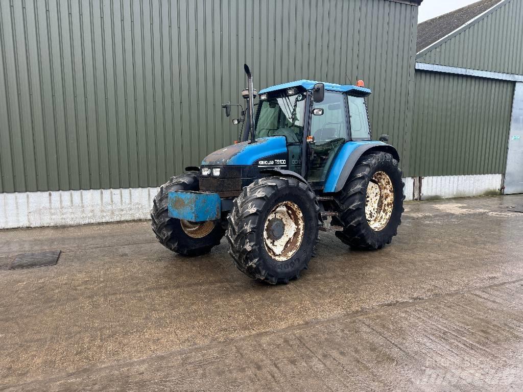 New Holland TS 100 Traktori
