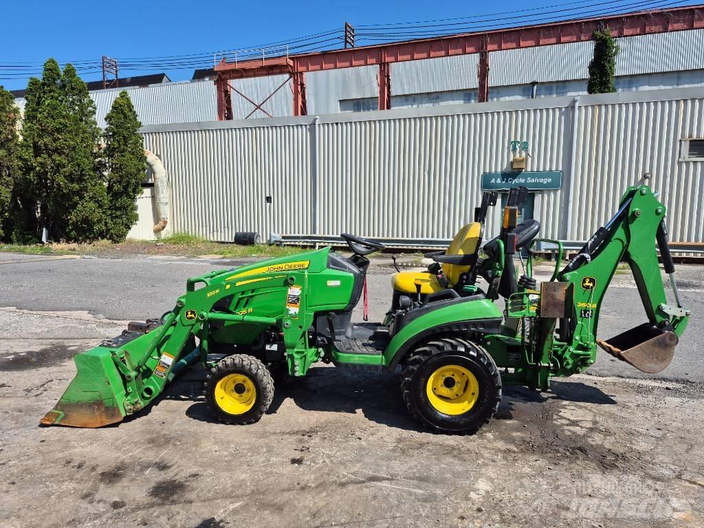 John Deere 1025 R Traktori