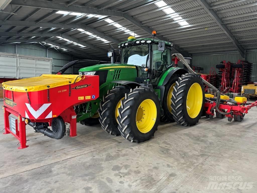John Deere 6195 R Traktori