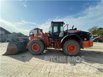 Hitachi ZW 250-6 Utovarivači na kotačima