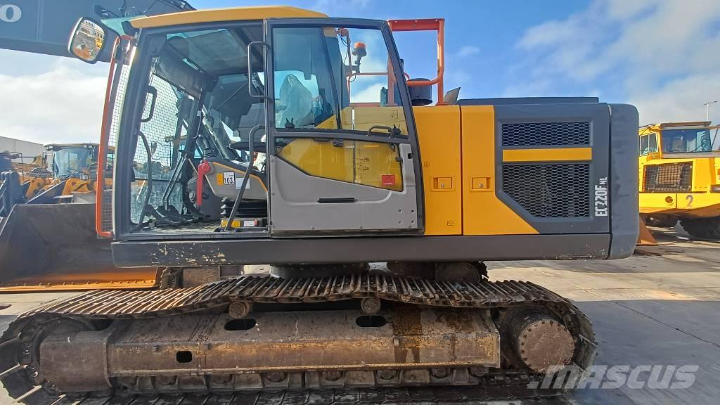 Volvo EC 220 ENL Bageri gusjeničari