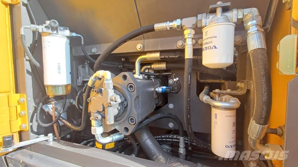 Volvo EC 220 ENL Bageri gusjeničari