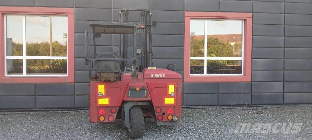 Moffett M5 25.3 NX Dizelski viličari