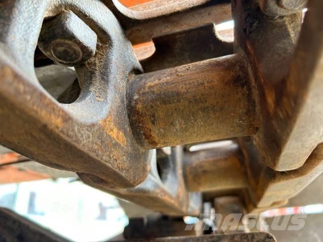 Fiat-Hitachi EX 165 Bageri gusjeničari