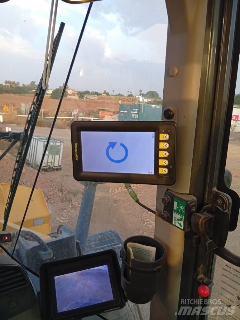 Komatsu WA 380-8 Utovarivači na kotačima
