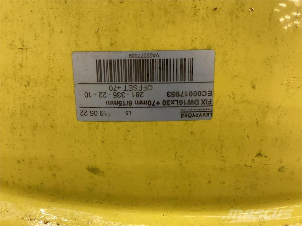 John Deere 16x30 Gume, kotači i naplatci