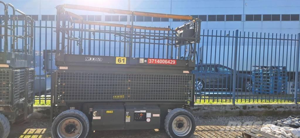 JLG M 3369 Škaraste platforme