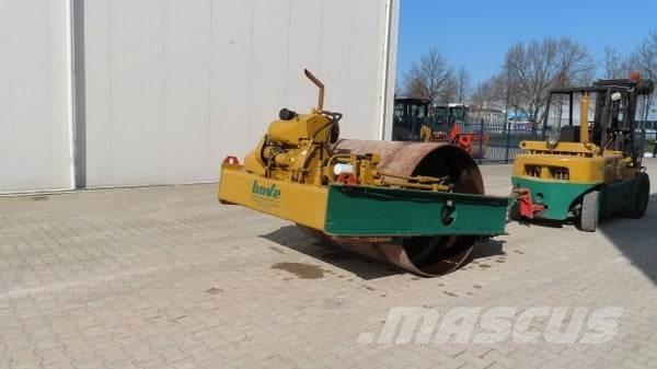 Vibromax W 501 Vučni vibracioni valjci