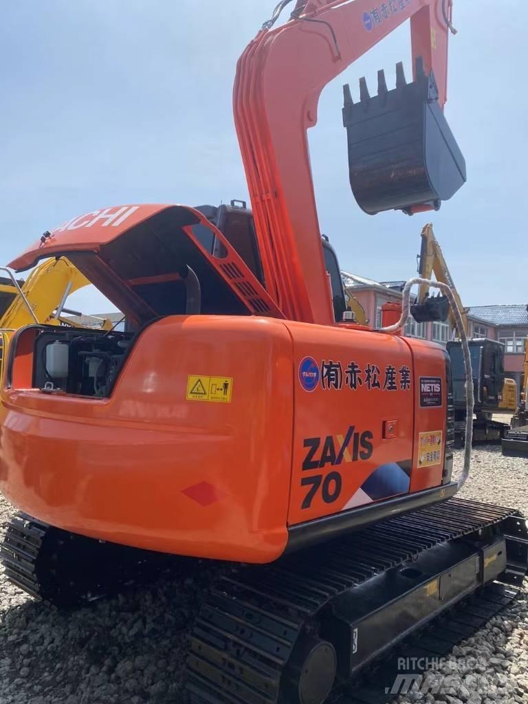 Hitachi 70-5A Bageri gusjeničari