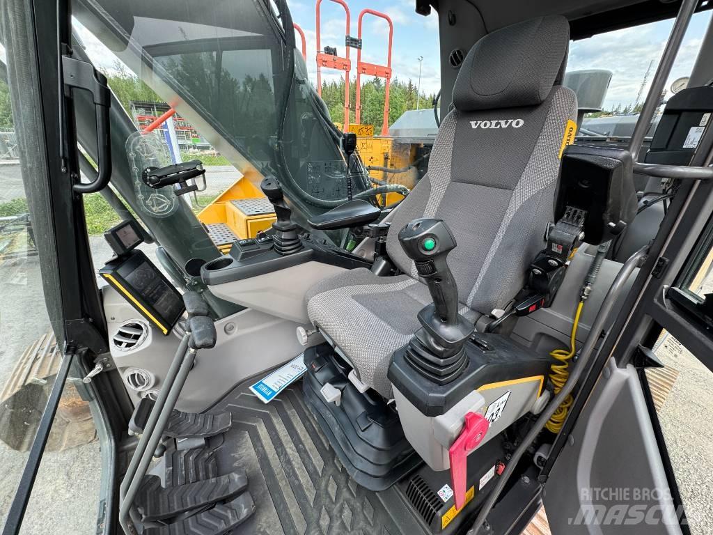 Volvo EC 250 E Bageri gusjeničari