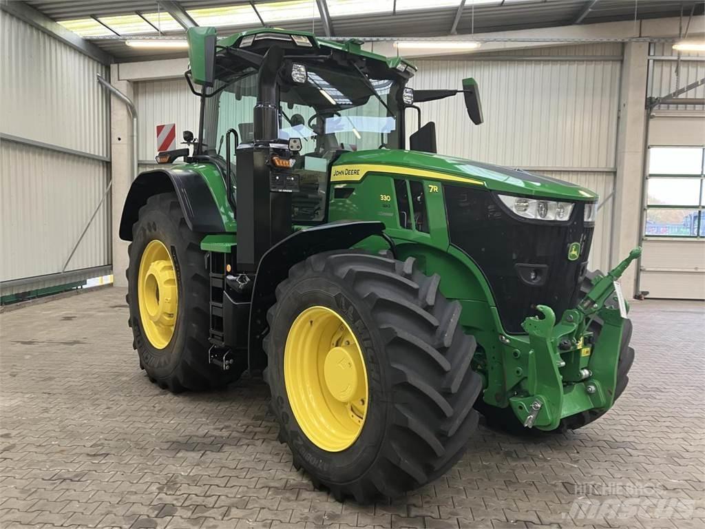 John Deere 7R 330 Traktori