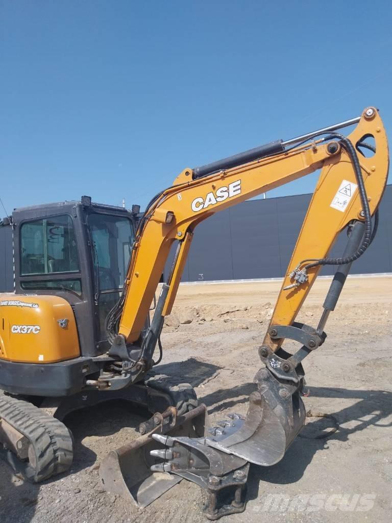 CASE CX 37 C Mini bageri <7t