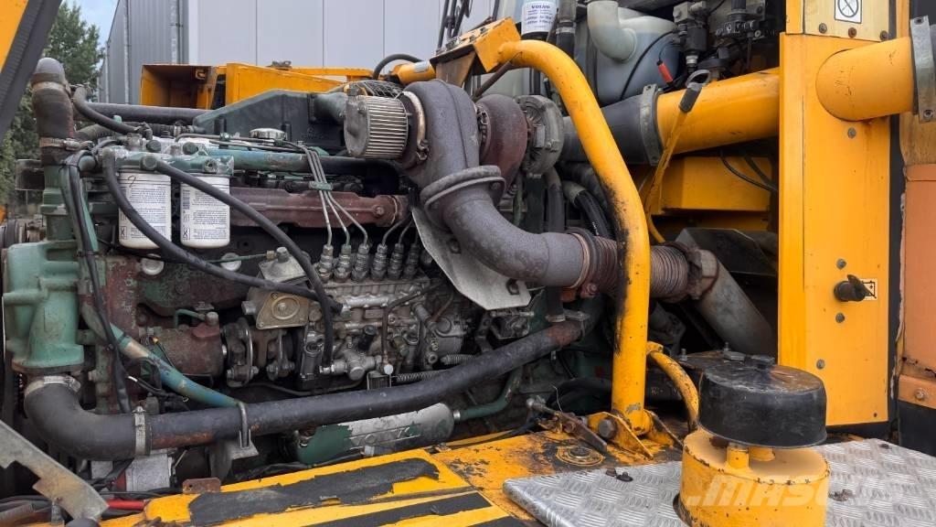 Volvo A 25 C Zglobni demperi