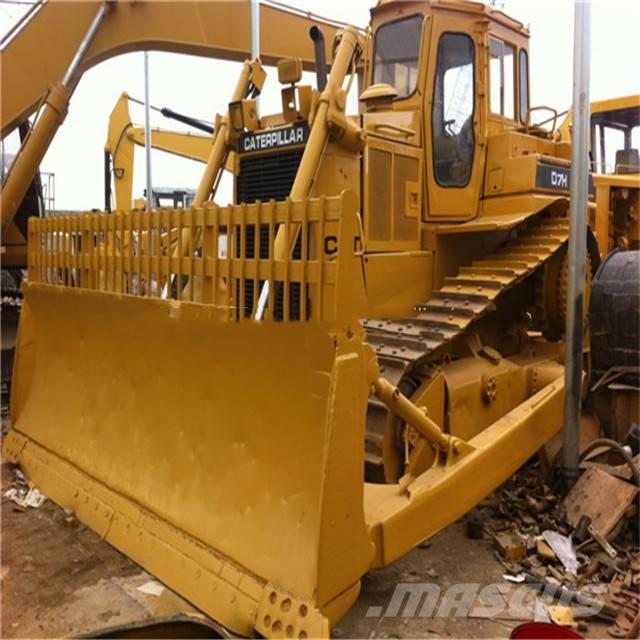 CAT D7H Buldožeri gusjeničari