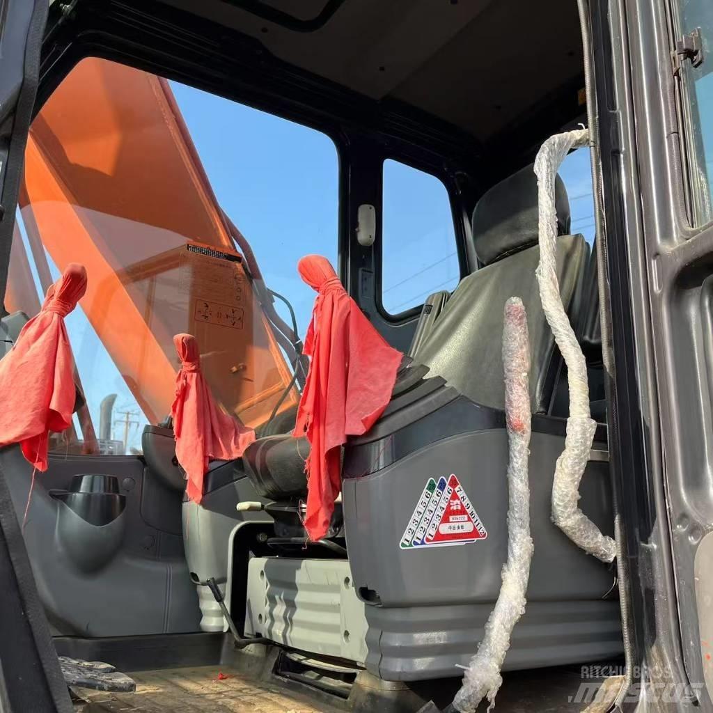 Hitachi ZX 160 Midi bageri 7t – 12t